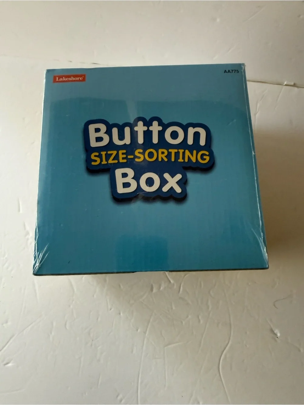 NWT Lakeshore Button Size-Sorting Box — Blue & Yellow